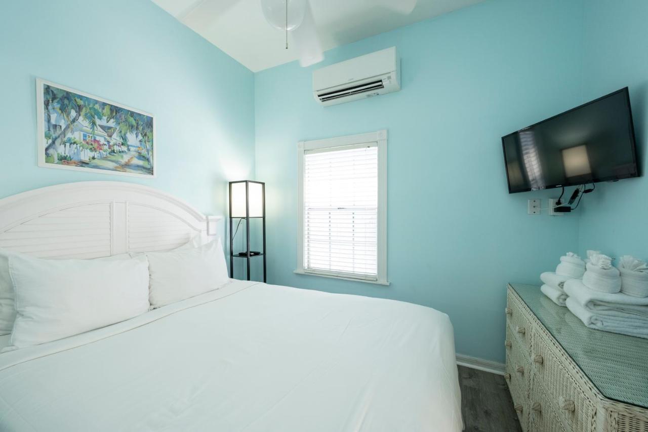 Crawl To Duval W/ Hot Tub Villa Key West Kültér fotó